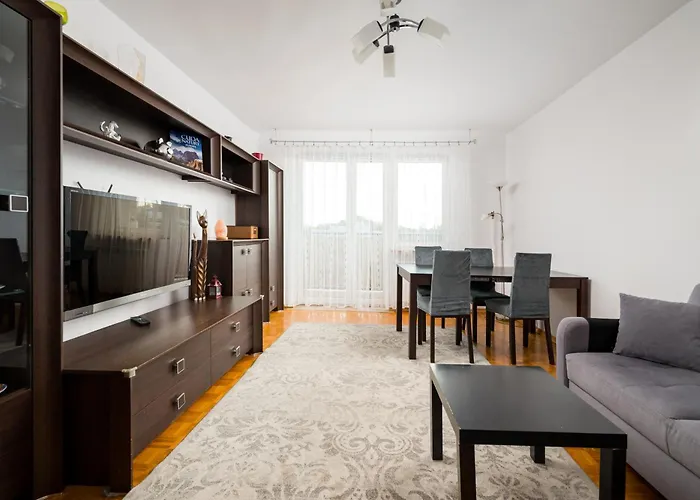Apartment Park Skaryszewski Homely By Bookinghost *